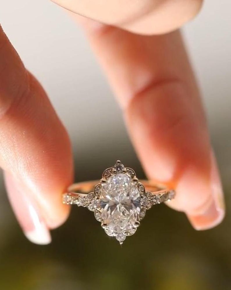 2.5 CT Oval Cut Moissanite Solitaire Ring with Vintage Halo, Solid 10K/14K/18K Gold Floral Bridal Ring, Dainty Stacking Promise Ring for Her