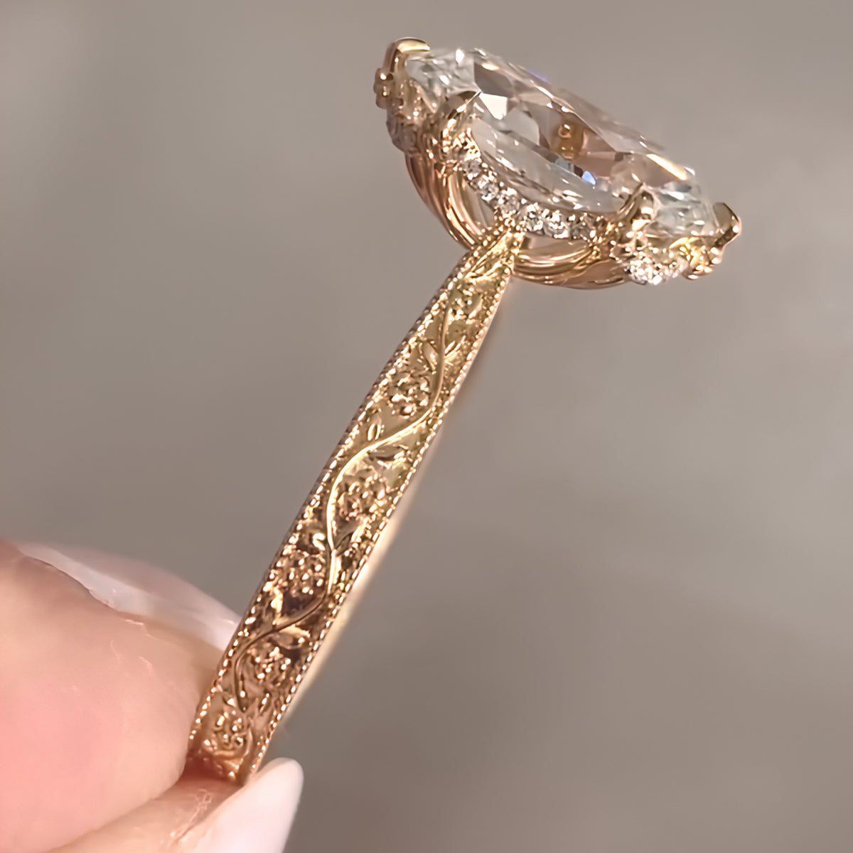 Vintage Oval Cut Moissanite Engagement Ring with Filigree Engraved Band