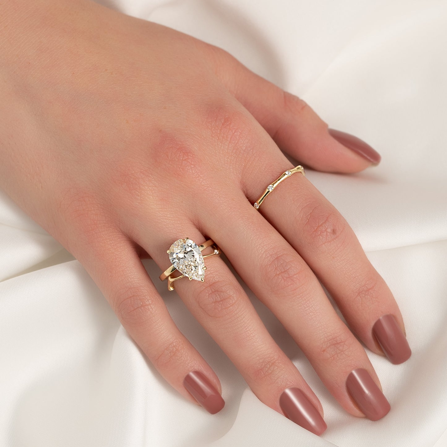 1.50 CT Pear Cut Cigar Moissanite Diamond Engagement Ring
