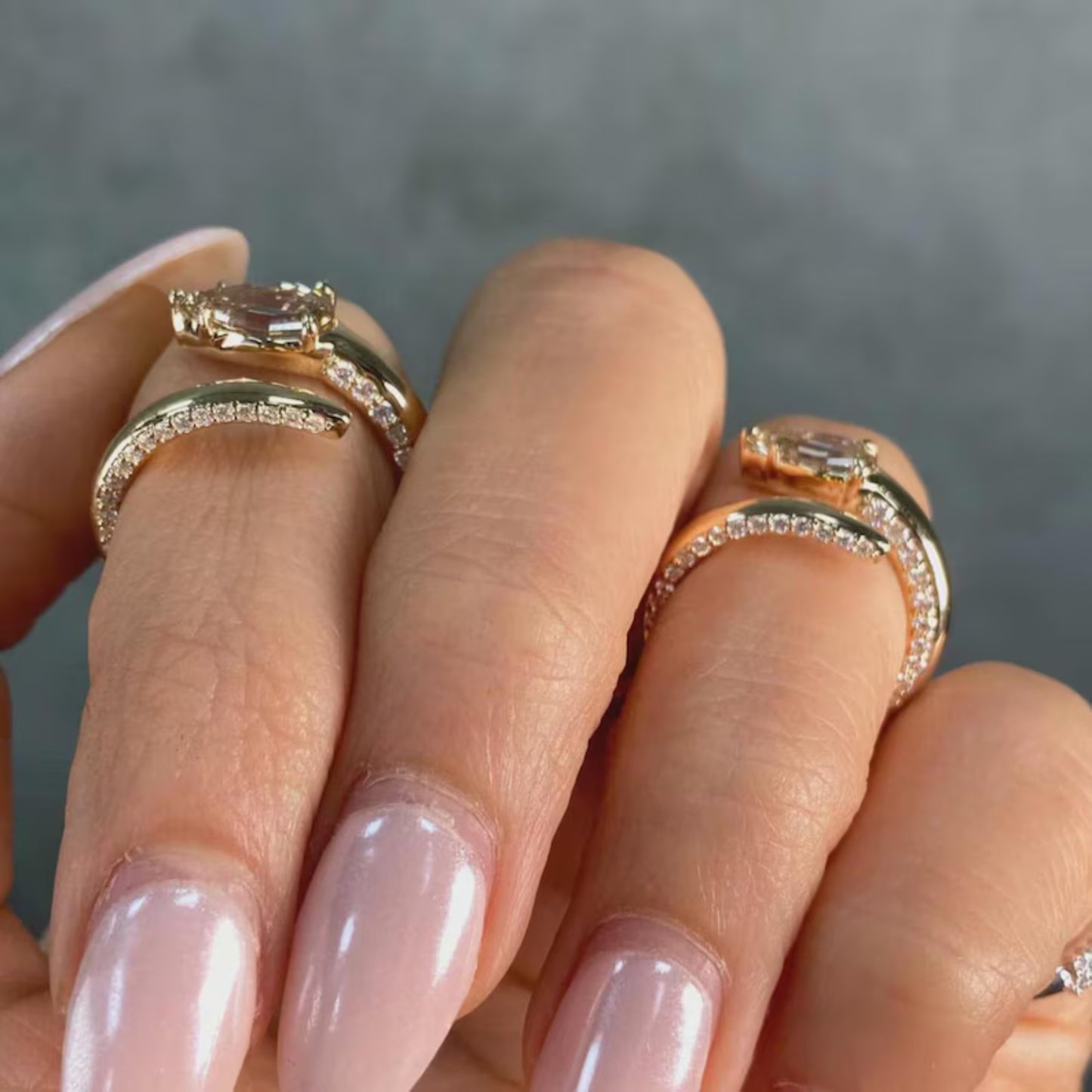 Pear Cut Champagne Moissanite Engagement Ring, Vintage 14k Yellow Gold Solitaire Ring, Open Band Wedding Ring, Bridal Jewelry, Anniversary Gifts Ring