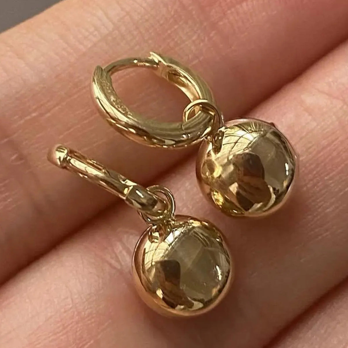Georgian Round Moissanite Bezel Hoop Earrings in 14K Gold