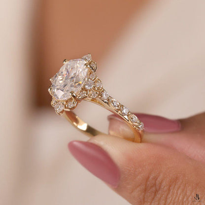 2.5 CT Oval Cut Moissanite Solitaire Ring with Vintage Halo, Solid 10K/14K/18K Gold Floral Bridal Ring, Dainty Stacking Promise Ring for Her