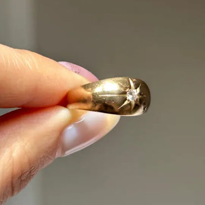 Vintage Round Cut Moissanite Engagement Ring, Mid Century 18k Solid Gold Diamond Starburst Wedding Ring, Flush Set Gypsy Style Ring For Women