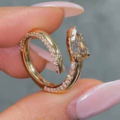 Pear Cut Champagne Moissanite Engagement Ring, Vintage 14k Yellow Gold Solitaire Ring, Open Band Wedding Ring, Bridal Jewelry, Anniversary Gifts Ring