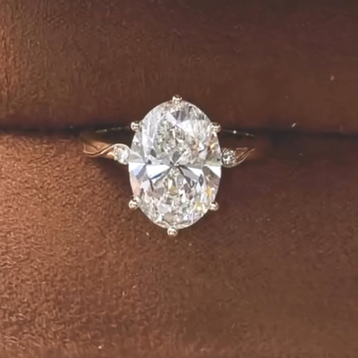 Unique Oval Cut With Round Cluster Moissanite Diamond