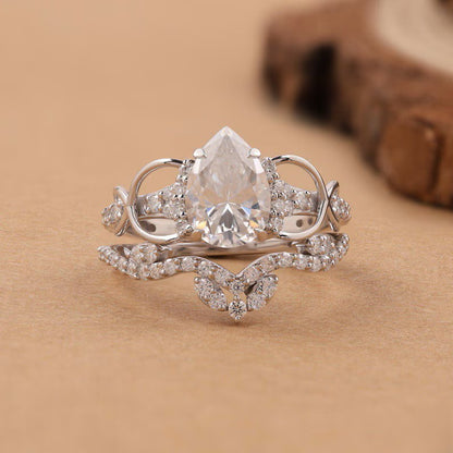 Pear Moissanite Crown Engagement Ring Twisted Band Wedding Set