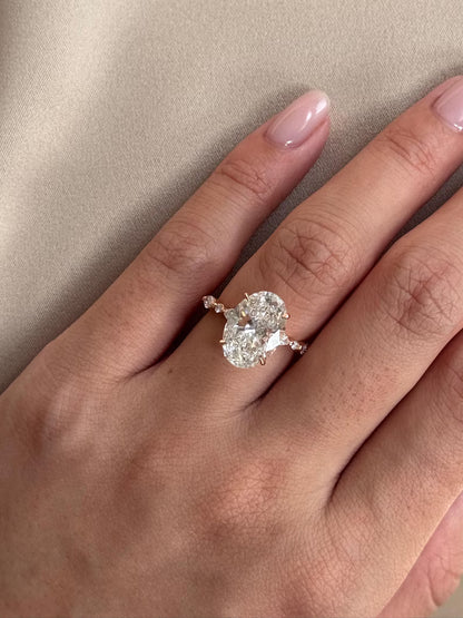 Oval Cut Engagement Ring Alternating Marquise Round Band