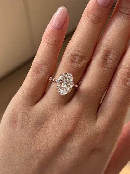 Oval Cut Engagement Ring Alternating Marquise Round Band