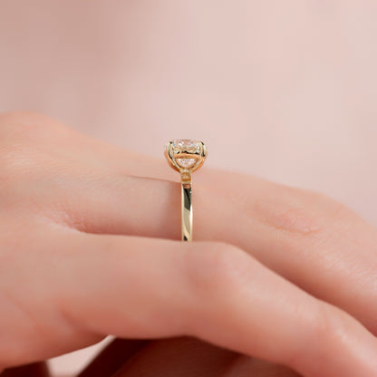2.0CT Round Brilliant Moissanite Solitaire Diamond Engagement Ring