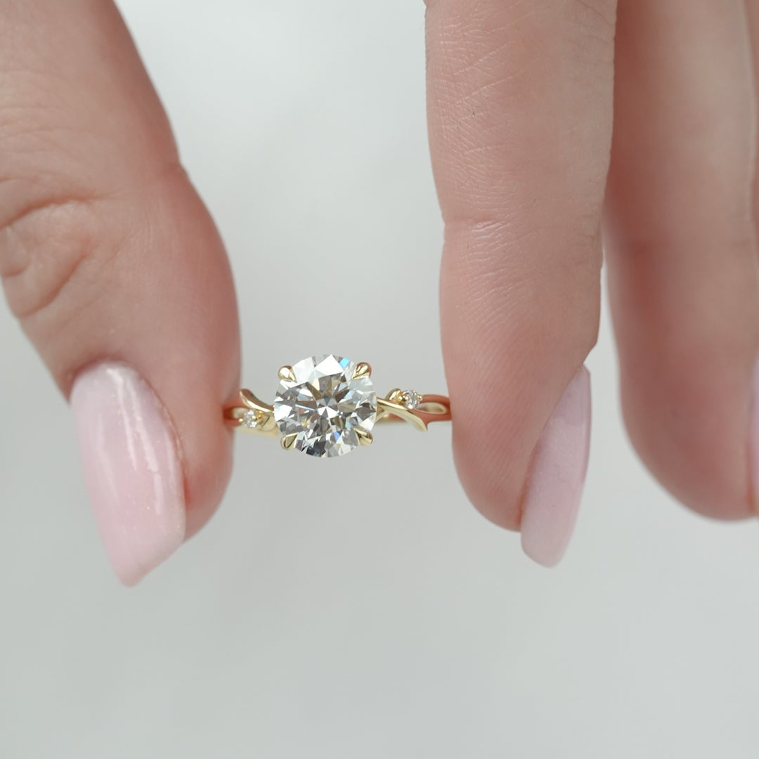 1.0CT Round Moissanite Nature Inspired Engagement Ring