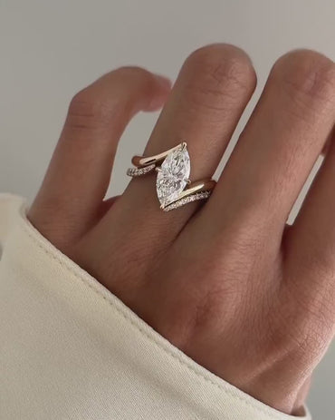 Marquise Cut Moissanite Diamond Engagement Ring Set