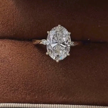 Unique Oval Cut With Round Cluster Moissanite Diamond